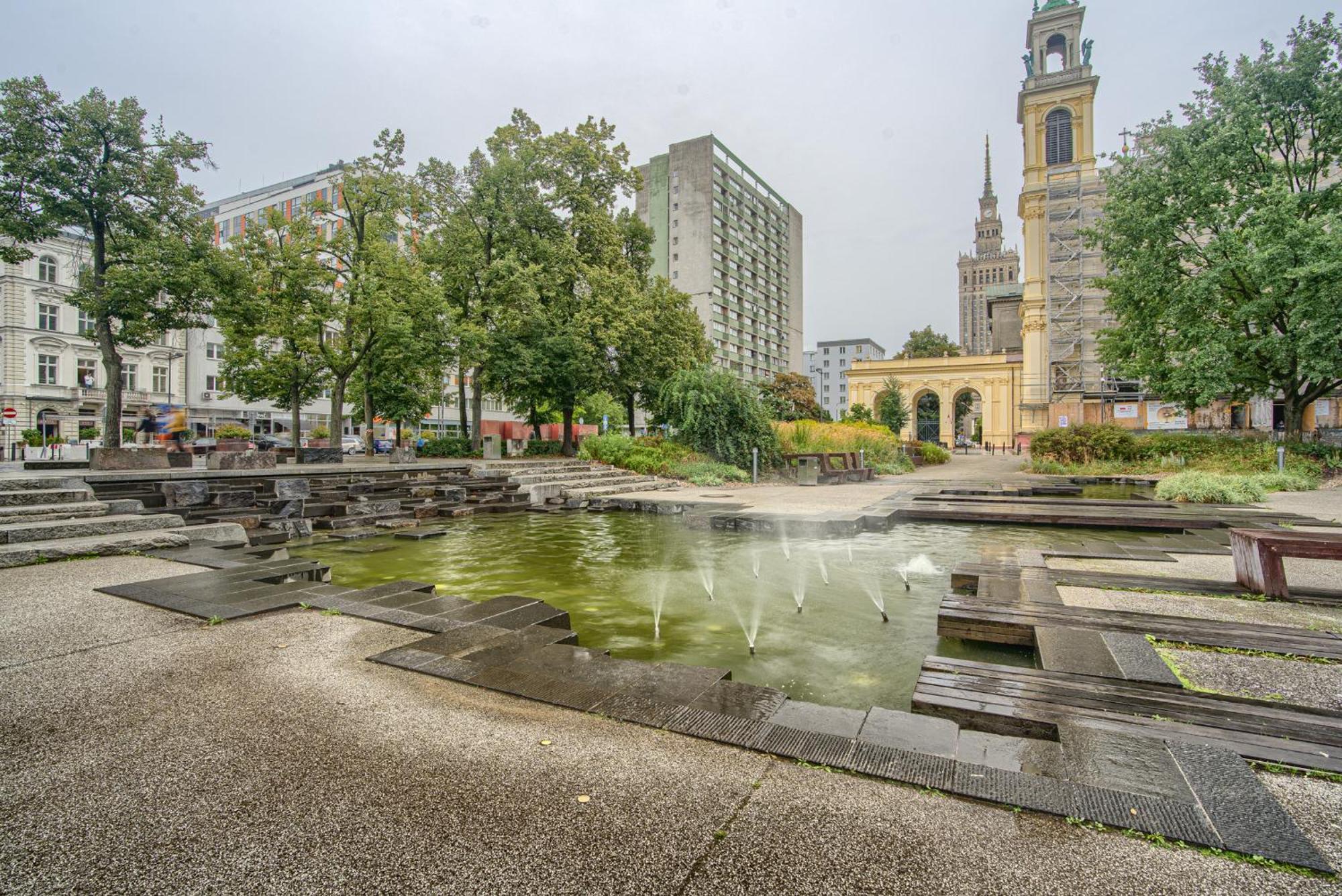 Center * Warszawa